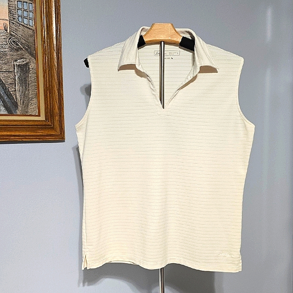 Lady Hagen White Polo Collar Fitted Tank Top